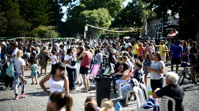 carnaval en comunidad, walking tour nocturnos y mas este fin de semana en la plata