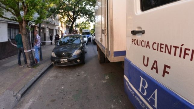 macabro hallazgo en la plata: encontraron huesos humanos en un canasto de basura