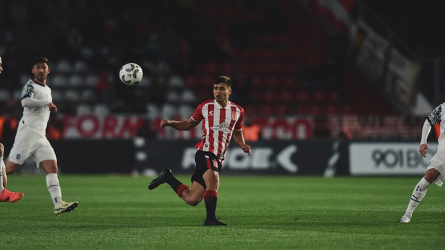 ¿por que no pudieron presentar a nehuen benedetti en el new york red bull?