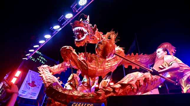 con el dragon y toda la cultura oriental, asi cerro el ano nuevo chino en la plata