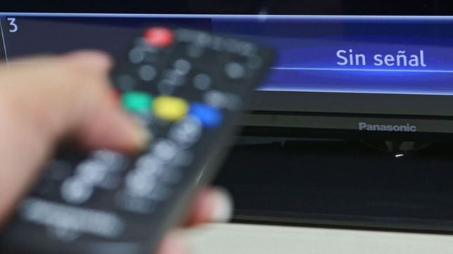 ?les escribo mas a ustedes que al chico que me gusta?:  el increible reclamo de una platense a cablevision