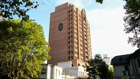 Inversión millonaria: Yacoub compra Argoth, el próximo Hilton de La Plata Inversión millonaria: Yacoub compra Argoth, el próximo Hilton de La Plata