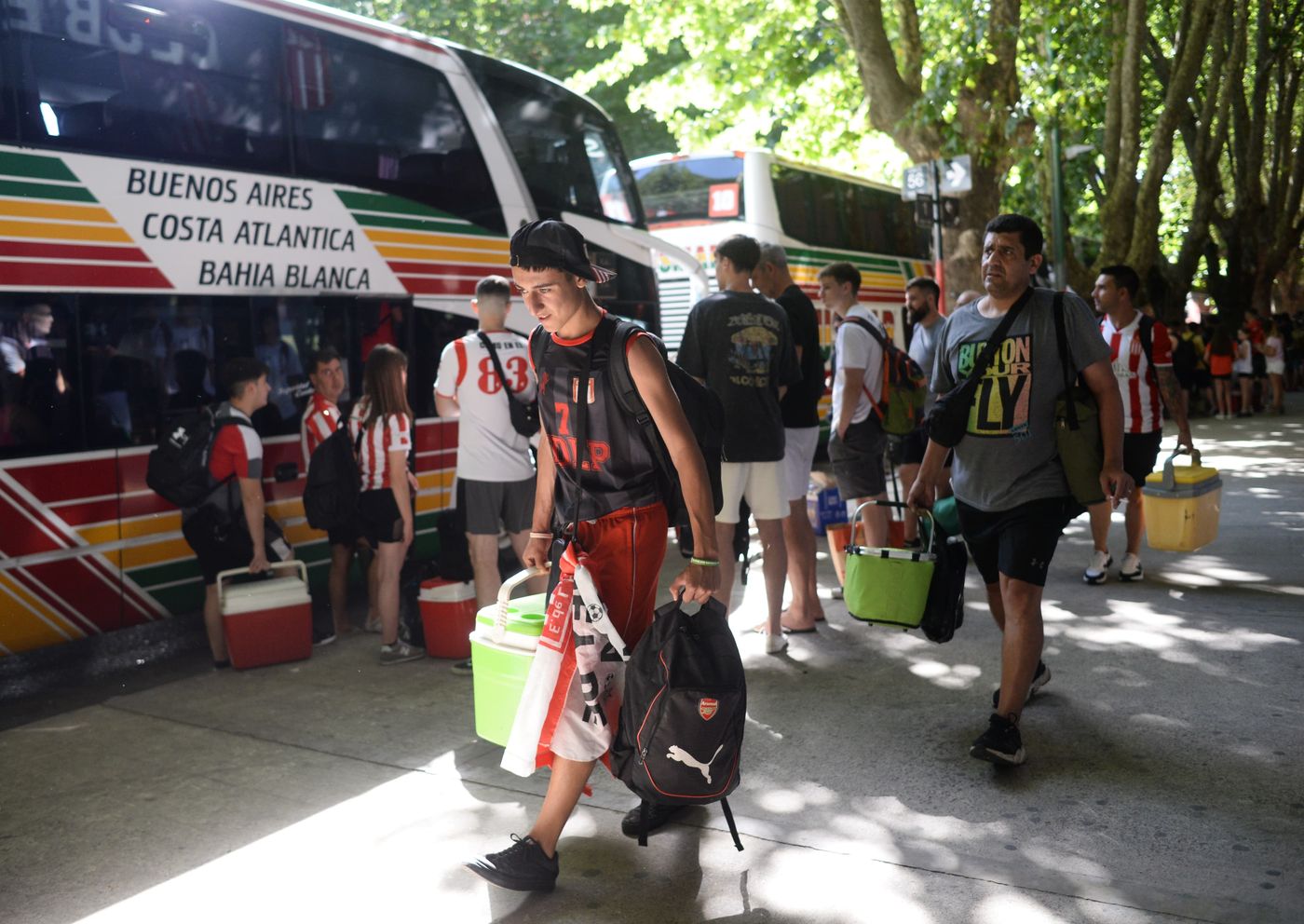 Más de 100 micros de Estudiantes parten este viernes a las 22 desde el Estadio UNO