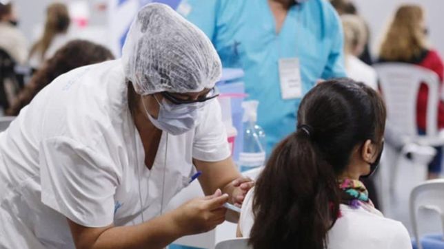 en provincia afirman que en septiembre toda la poblacion mayor de 18 va a estar vacunada