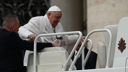 El Papa Francisco tuvo una leve mejoría tras la crisis respiratoria