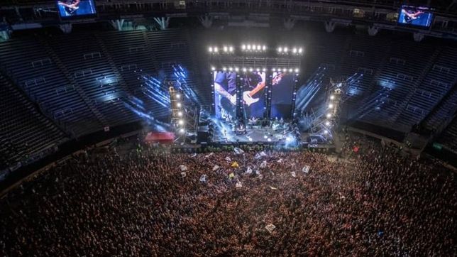 el pedido de los fundamentalistas del aire acondicionado para todos los fanaticos antes de tocar en la plata