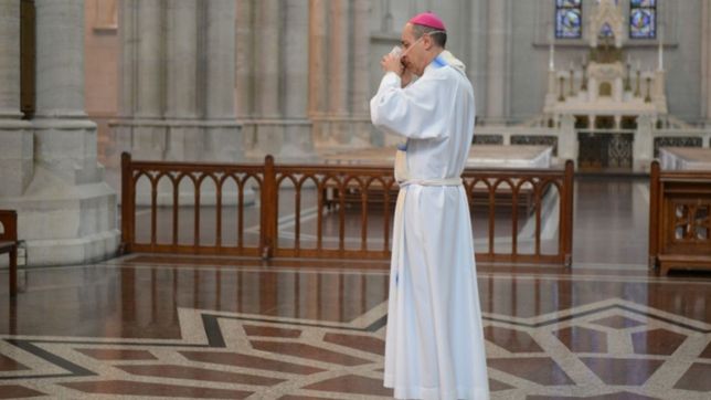 tucho fernandez el consejero del papa francisco que esta harto de la grieta