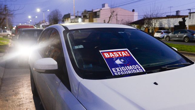 vecinos de la plata salieron a la calle para exigir mas seguridad