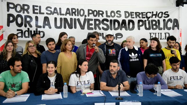 trabajadores, docentes y estudiantes de la unlp confirmaron el paro de 48 horas