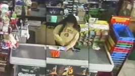 denuncian a la cajera de un supermercado de la plata por robar casi $400 mil diarios por 2 meses