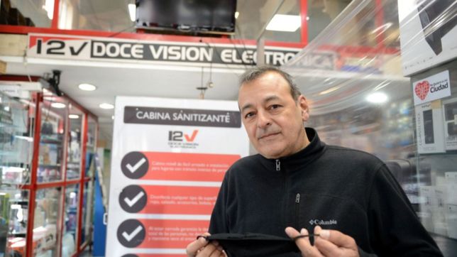 entre el mostrador y la rosca: los dias de un dirigente politico que sobrevive en calle 12