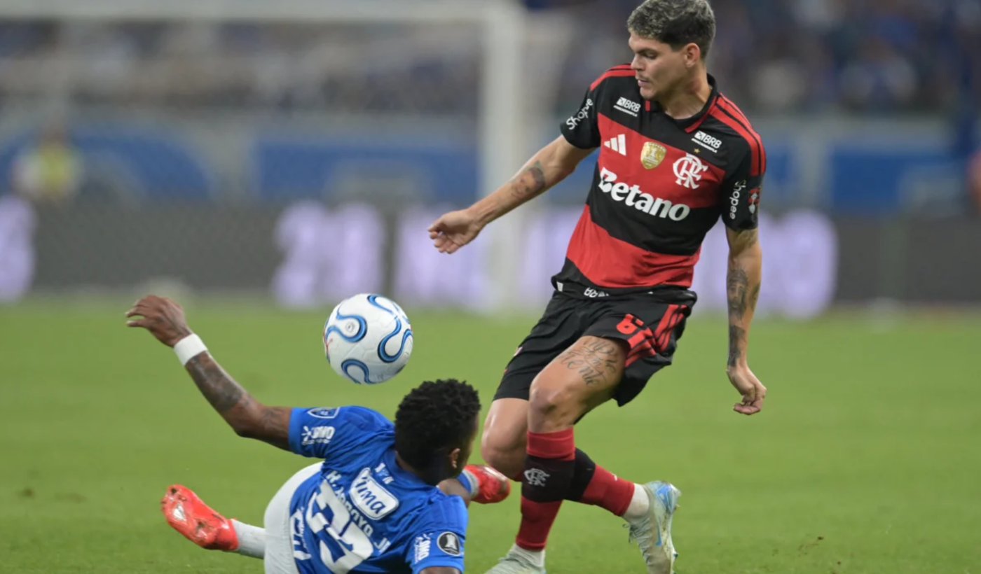 Yael Falcón Pérez estuvo al frente del compromiso de Cruzeiro ante Flamengo por la Copa Libertadores