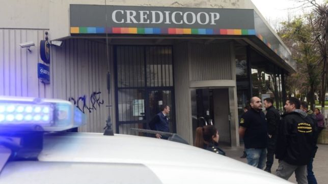 se nego a declarar el unico sospechoso detenido por el millonario asalto al banco credicoop