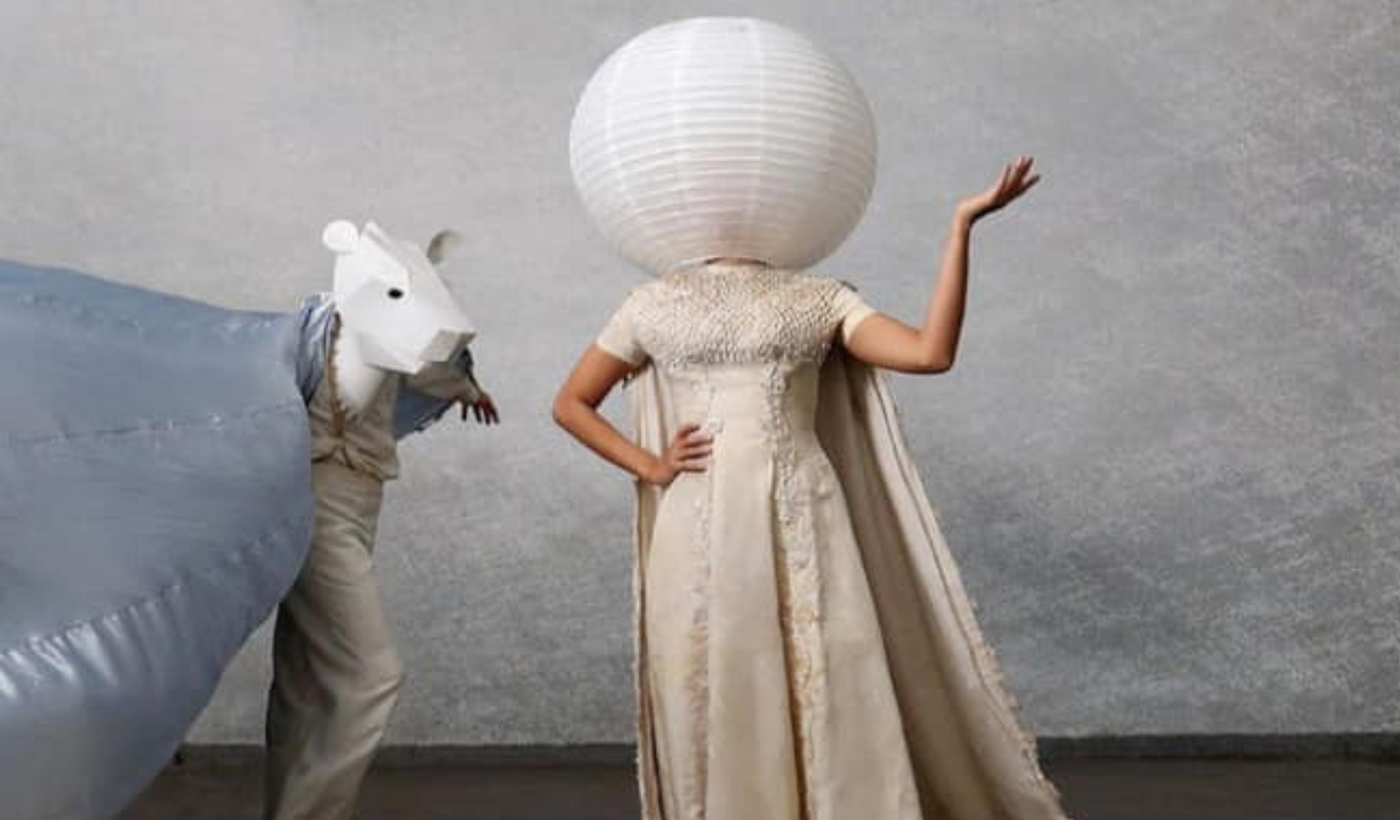 libro Descubrir el vestuario en las artes espectaculares.png