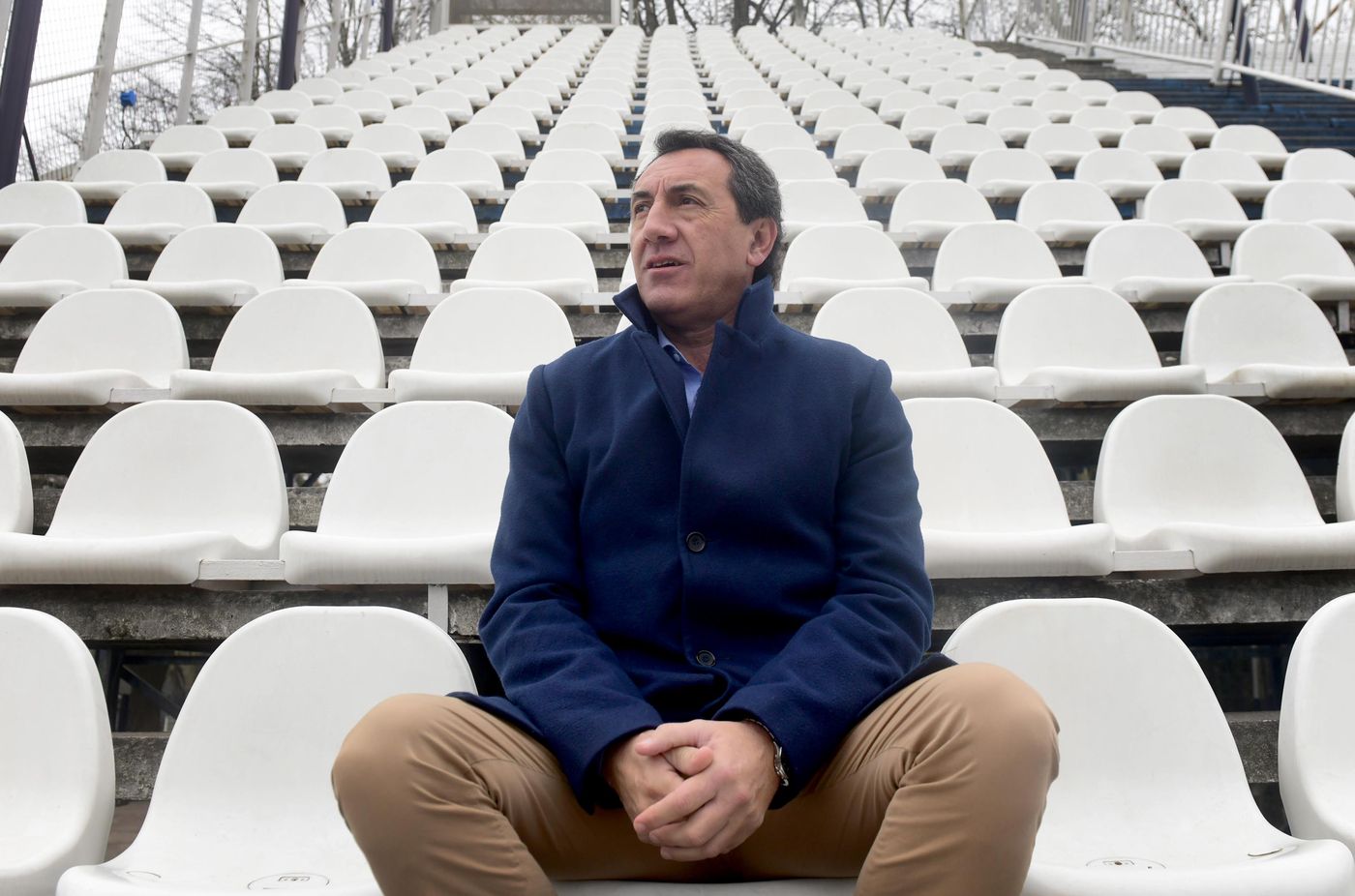 Mariano Cowen Gimnasia 8.jpg