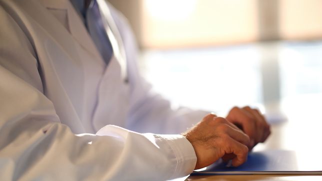 ¿que se sabe del caso del ginecologo denunciado por abusar a una paciente?