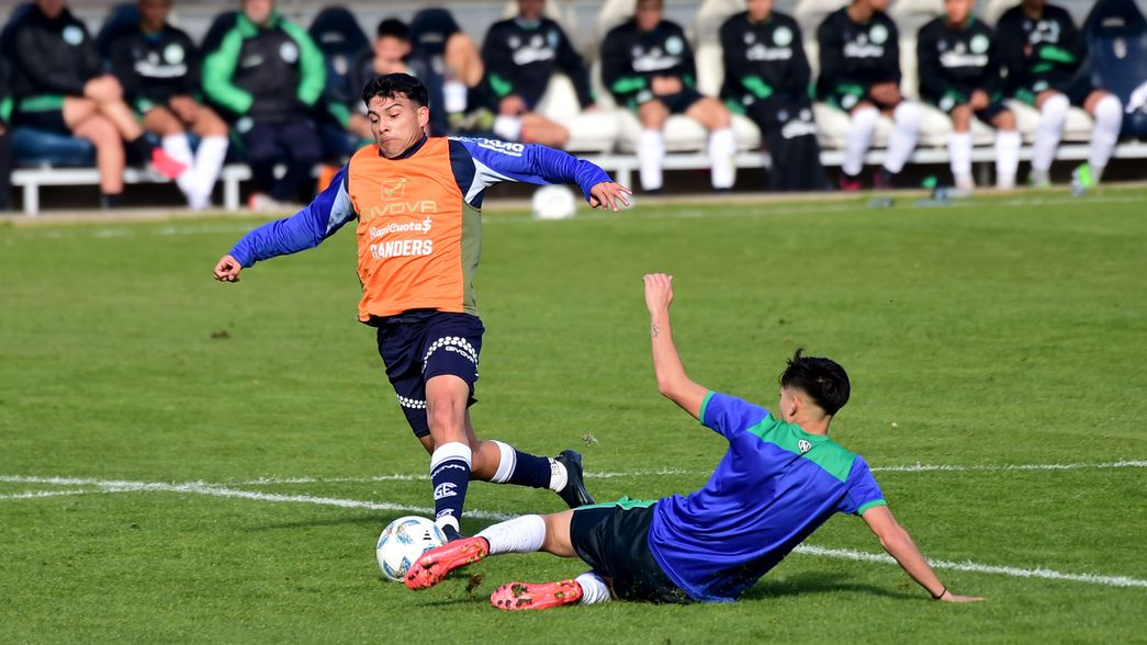 Nicolás Sánchez no es tenido en cuenta en Racing de Córdoba pero Gimnasia no busca su regreso