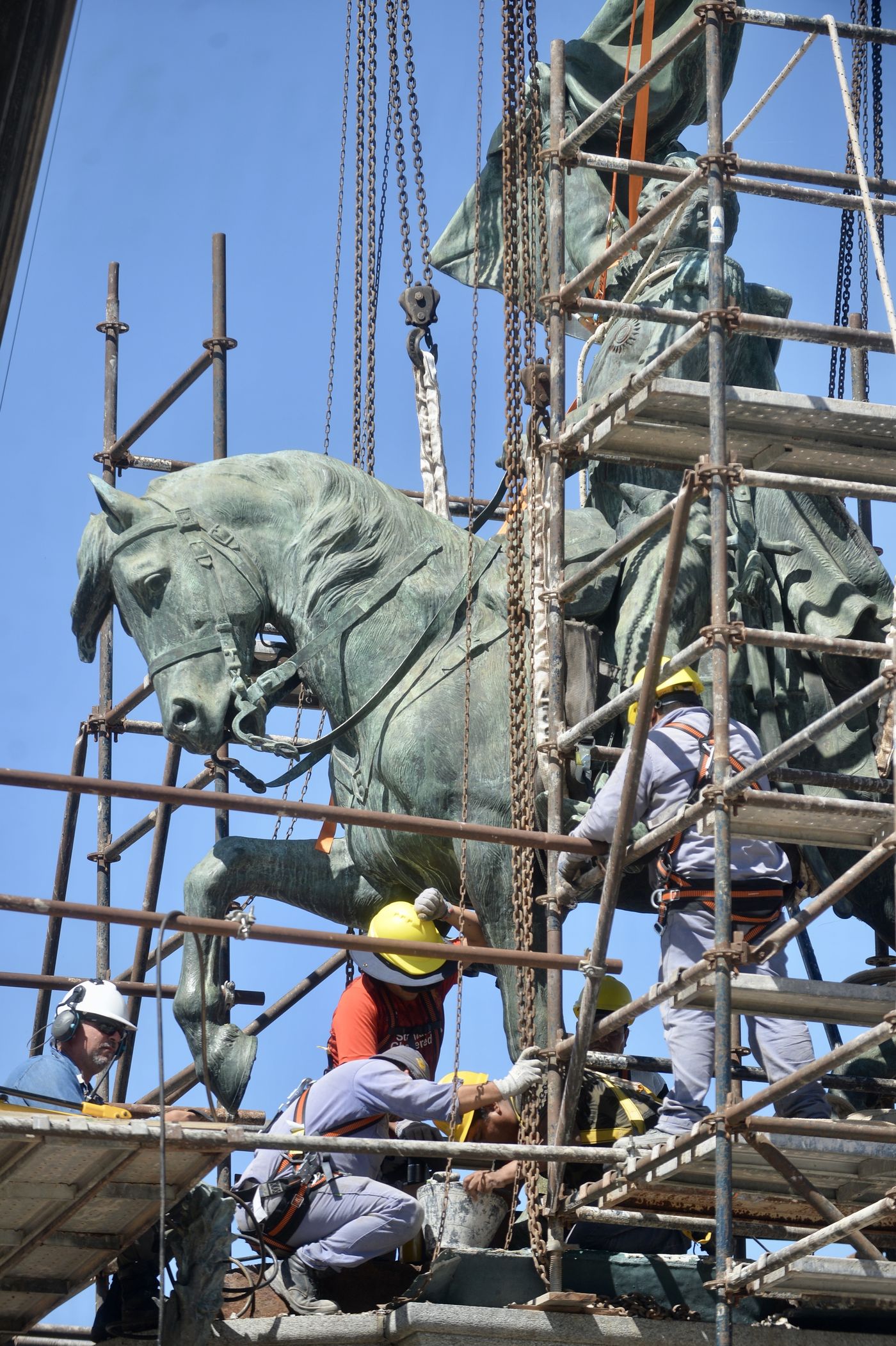 Restaurración monumento de Plaza San Martín (2).jpg