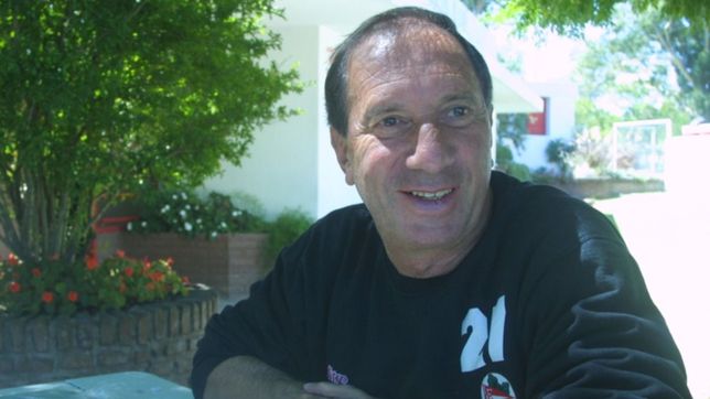 el concejo deliberante vuelve a sesionar y declarara ciudadano ilustre a bilardo