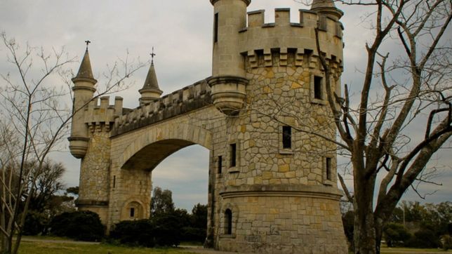 quien es el director, porque estan por ser robados: filmaban un corto en el parque pereyra y los desvalijaron