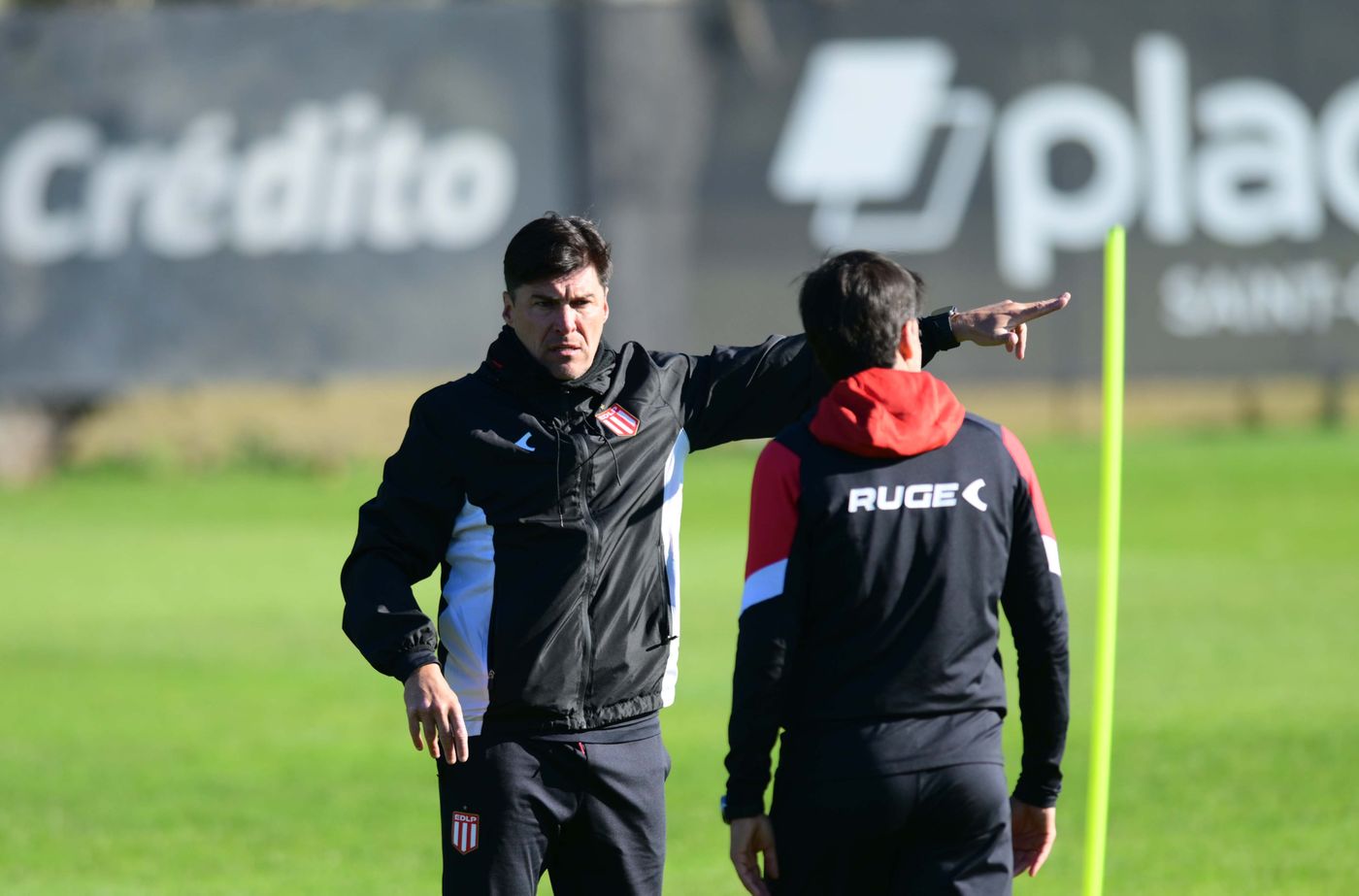 Entrenamiento Estudiantes Medina