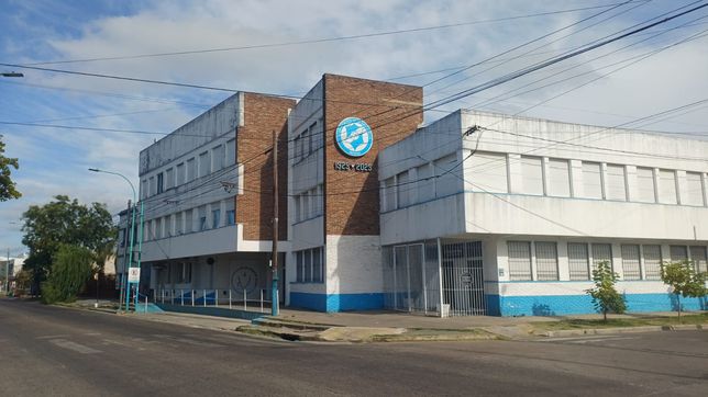 villa san carlos celebra 101 anos con la pena villera y shows en vivo
