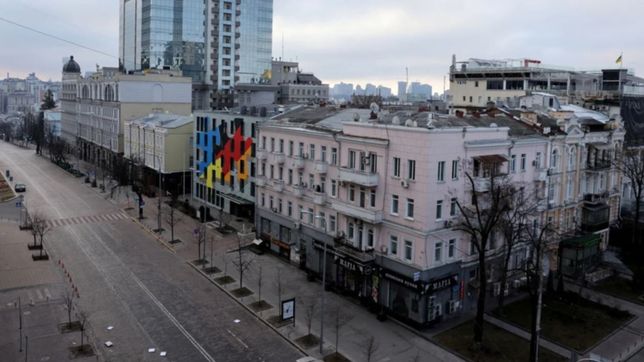 asi amanecio kiev tras el tercer dia de ataques de rusia a ucrania