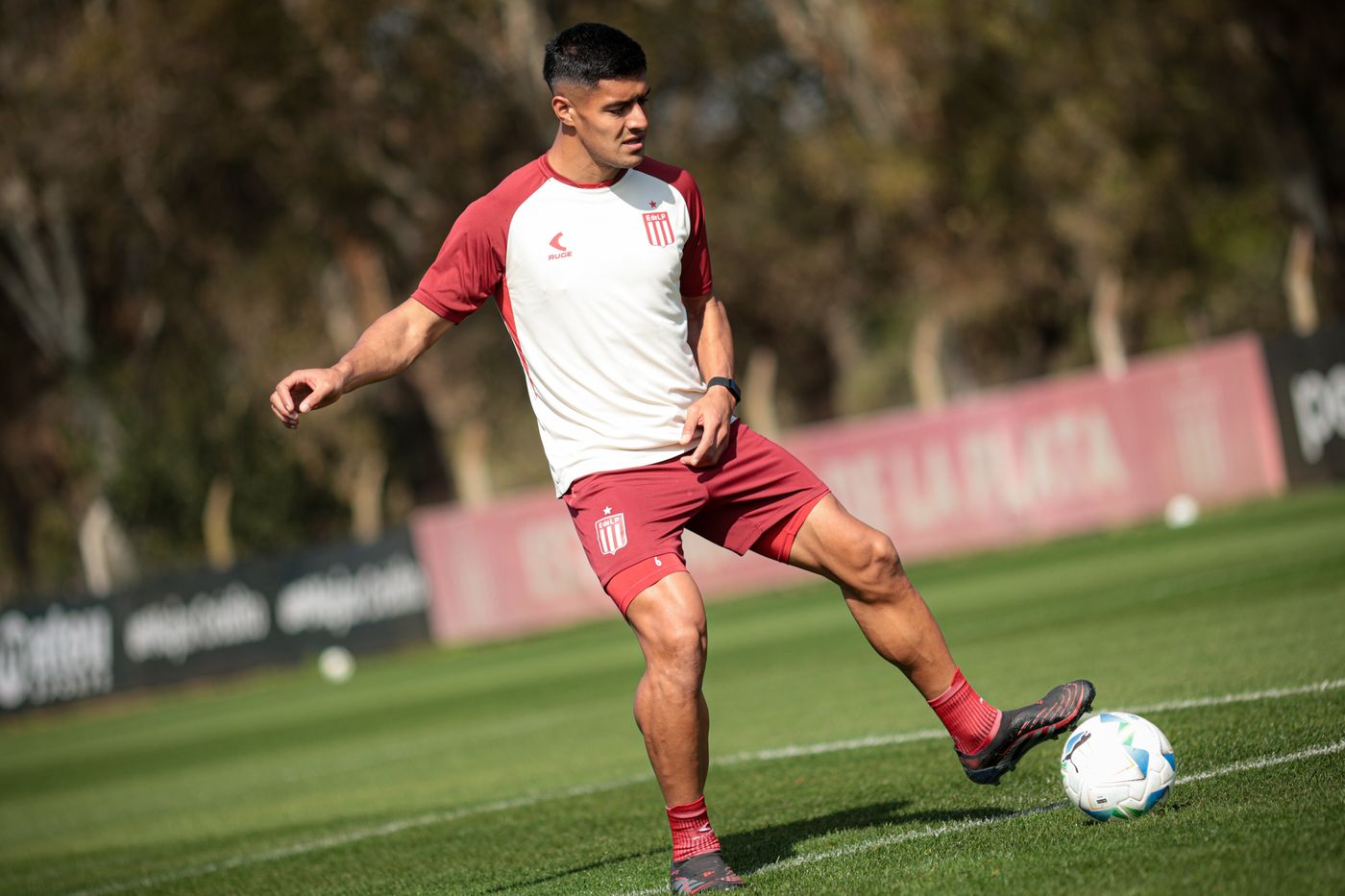 Santiago Núñez, capitán de Estudiantes, hará lo posible para estar en Santiago del Estero.