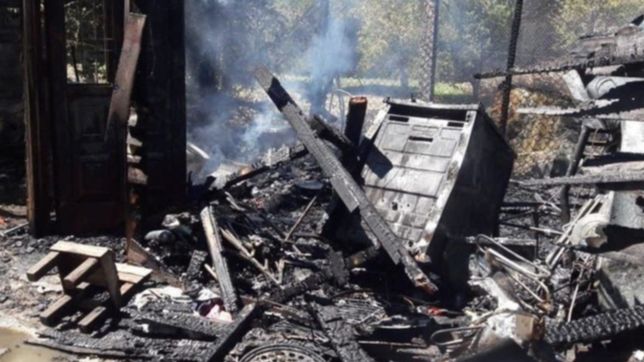 el dolor de la directora del jardin al que iba la nena que murio en el incendio de abasto