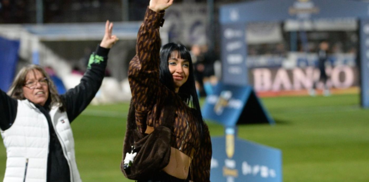 1656806375439.jpg?x=20&y=149&width=1463&height=732&rotate=0&scaleX=1&scaleY=1&ow=1500&oh=998&&cw=1920&ch=950