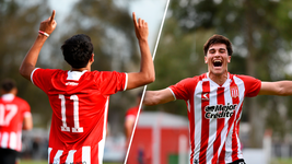 estudiantes gano: dos golazos, un expulsado y la punta de la copa proyeccion estudiantes gano: dos golazos, un expulsado y la punta de la copa proyeccion