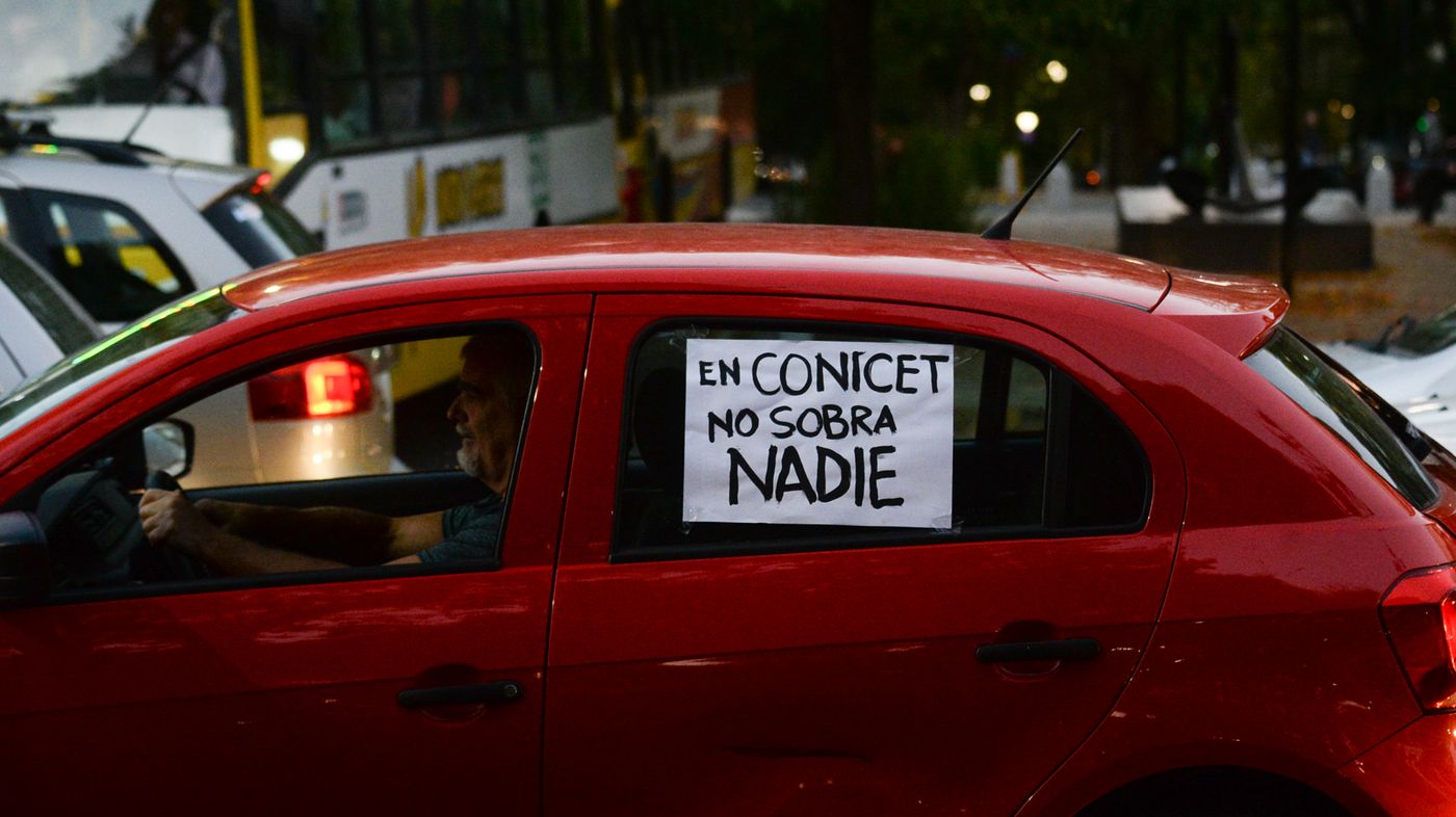 En la reestructuración del Gobierno, los principales sectores a recortar están relacionados al sistema de Ciencia y Tecnología En la reestructuración del Gobierno, los principales sectores a recortar están relacionados al sistema de Ciencia y Tecnología