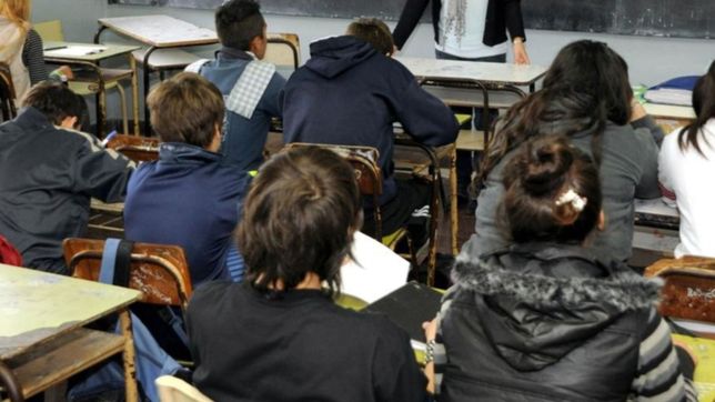 habra designaciones inmediatas para cubrir licencias de docentes en escuelas bonaerenses