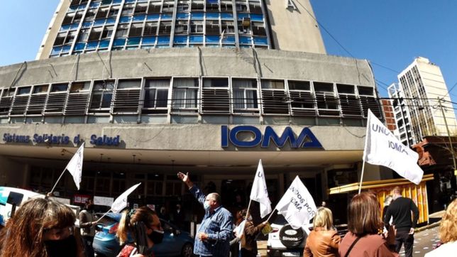 en medio de intimaciones por cortes en la cobertura, avanza el dialogo entre ioma y la amp