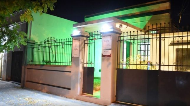 una casa de fiestas de meridiano v cierra sus puertas por la crisis y remata todo