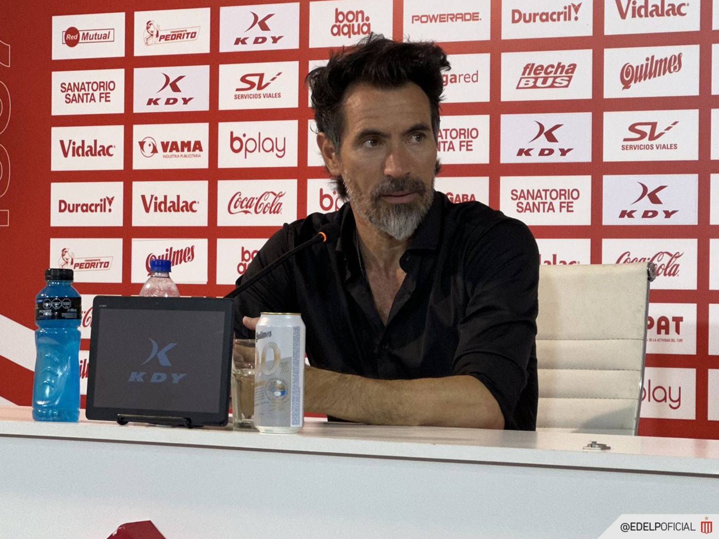 Eduardo Domínguez conferencia Unión.jpg