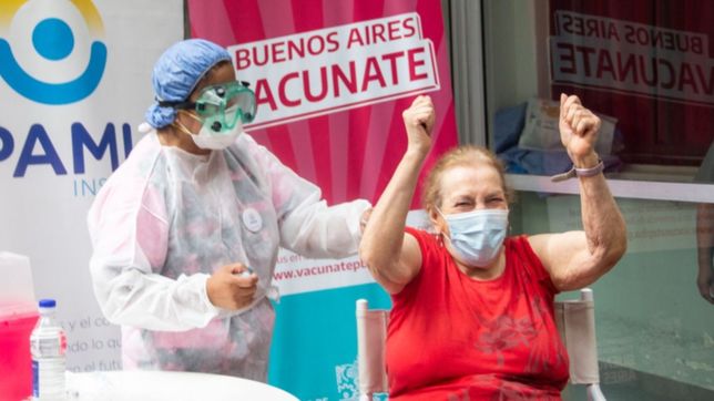 provincia asigno 150 mil nuevos turnos de vacunacion para mayores de 70 anos