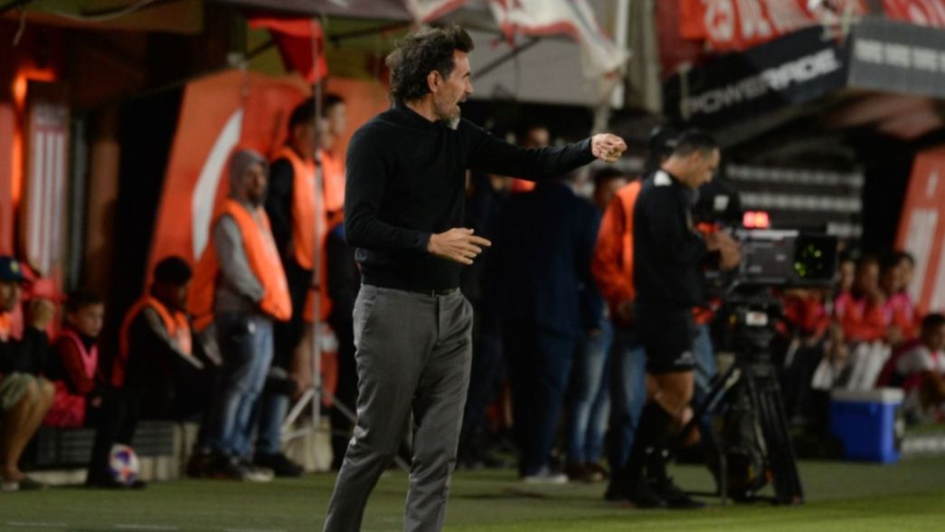 Alerta roja en Estudiantes: se suman nuevos lesionados previo al debut en la Sudamericana