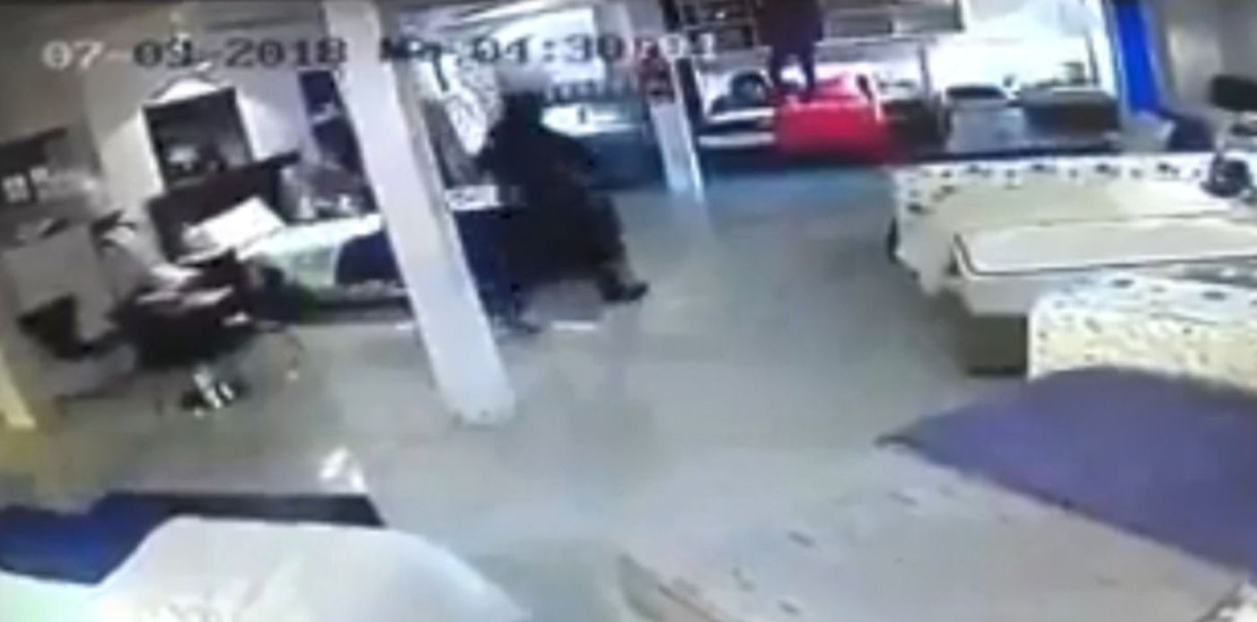 1530652242035.jpg?&cw=1920&ch=950