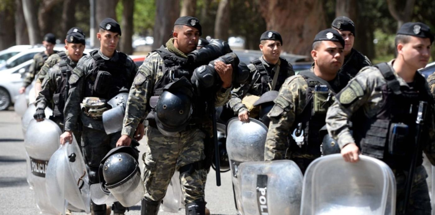 Operativo policial en el Bosque