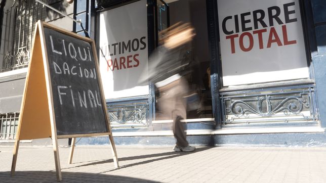 tras anunciar su cierre, los dones liquida su stock final de calzado desde $33.000