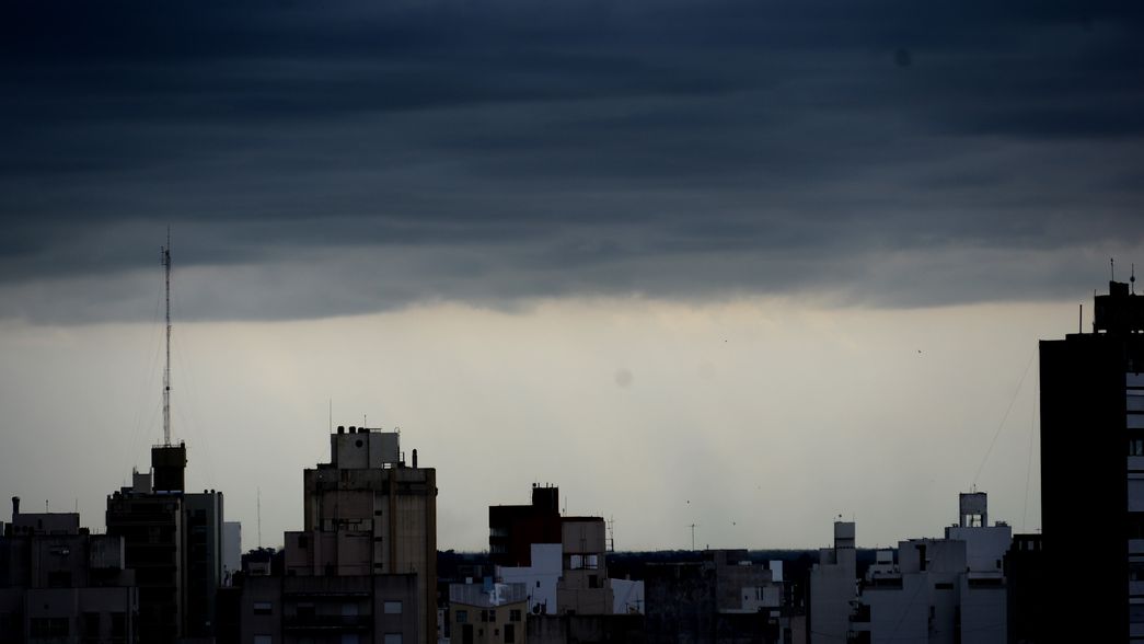 Alerta meteorológico en La Plata por tormentas y granizo