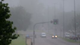 la plata otra vez en advertencia violeta por la niebla y la baja visibilidad para conducir la plata otra vez en advertencia violeta por la niebla y la baja visibilidad para conducir