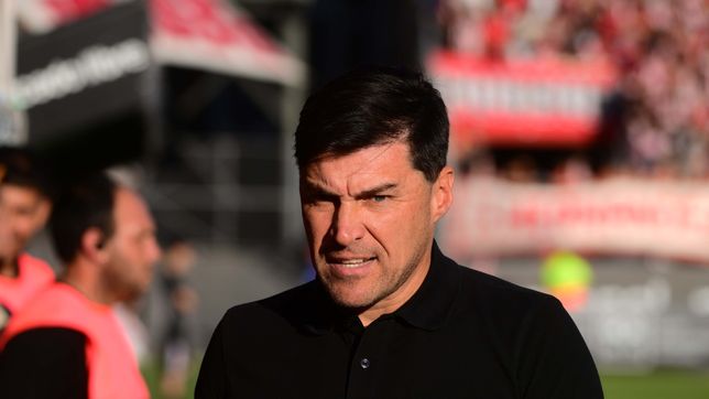 alexander medina explico la rotacion y se fue feliz por el triunfo de estudiantes ante union