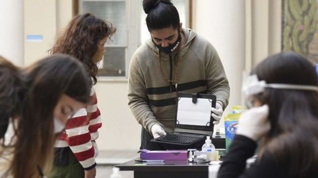 la unlp ya entrego 500 computadores y tablets de forma gratuita para sus estudiantes