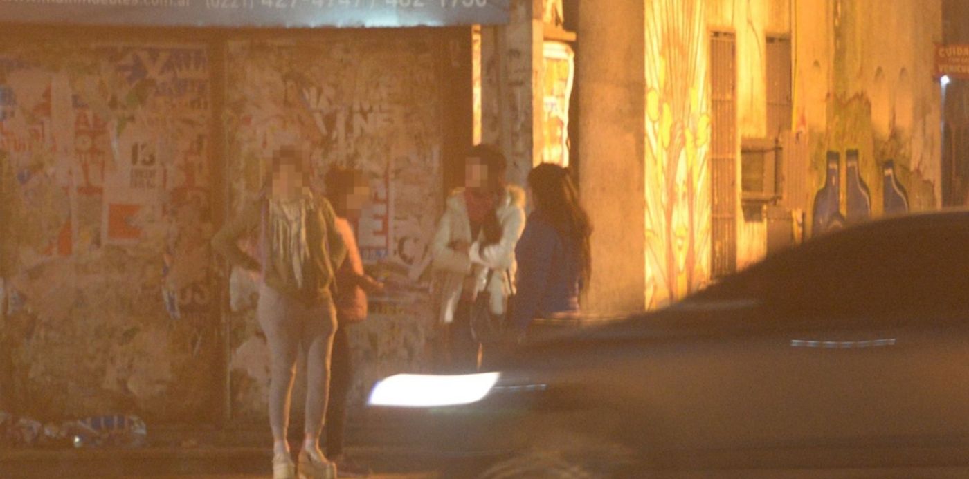 1532532796617.jpg?x=14&y=200&width=1472&height=736&rotate=0&scaleX=1&scaleY=1&ow=1500&oh=1048&&cw=1920&ch=950