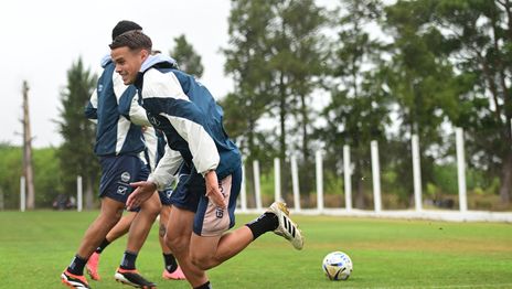 Gimnasia entrenamiento Estancia Chica pretemporada Nacho Miramón