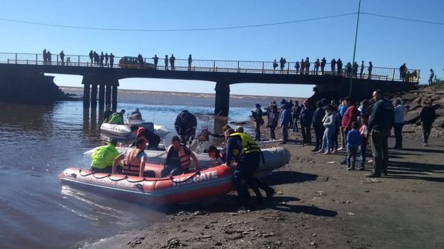 retoman la busqueda de los pescadores desaparecidos desde el viernes en punta lara