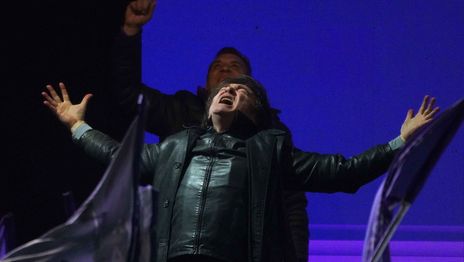 LLA da el batacazo electoral y se impone en la provincia de Buenos Aires LLA da el batacazo electoral y se impone en la provincia de Buenos Aires