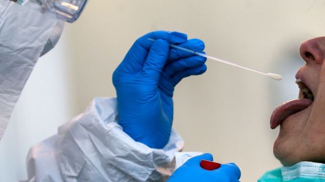 el gobierno argentino advierte que hay un pico de contagios de coronavirus